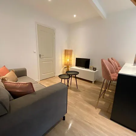Dorpsweg 18 Nummer 3 Apartment *